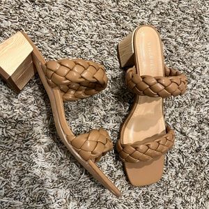 Womens chunky braided heels